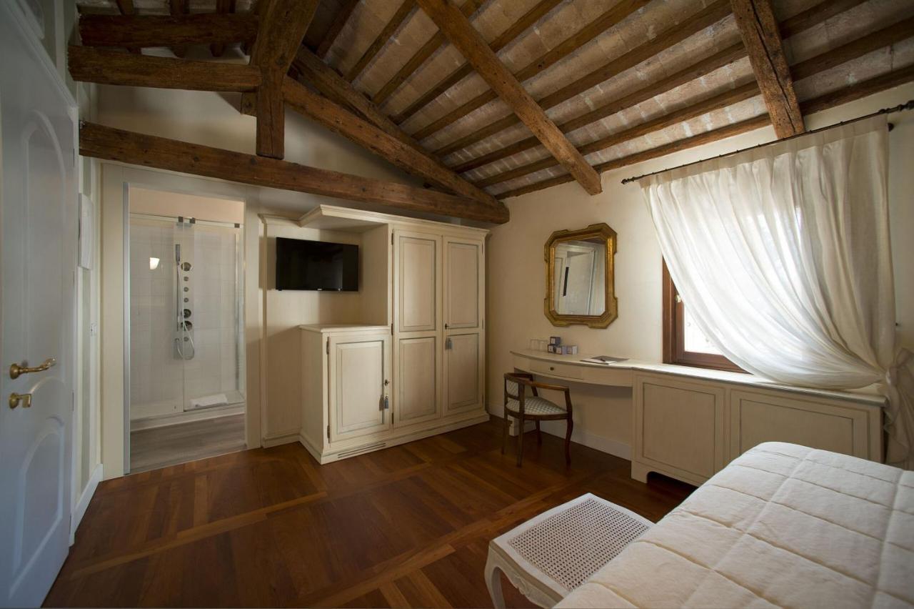Hotel Donna Lucia Ponzano Veneto Екстер'єр фото